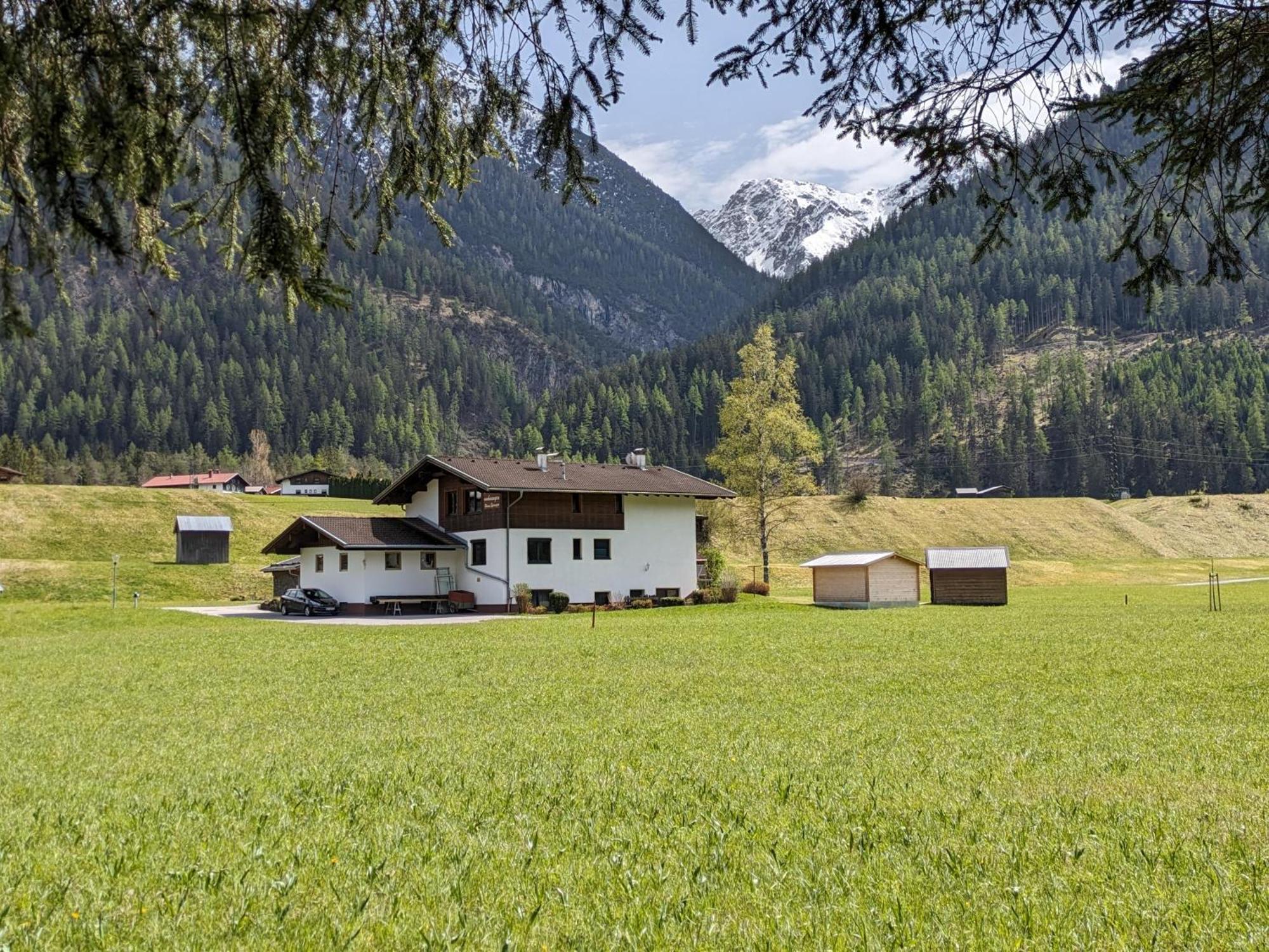 Haus Sprenger Apartment Haeselgehr Exterior photo