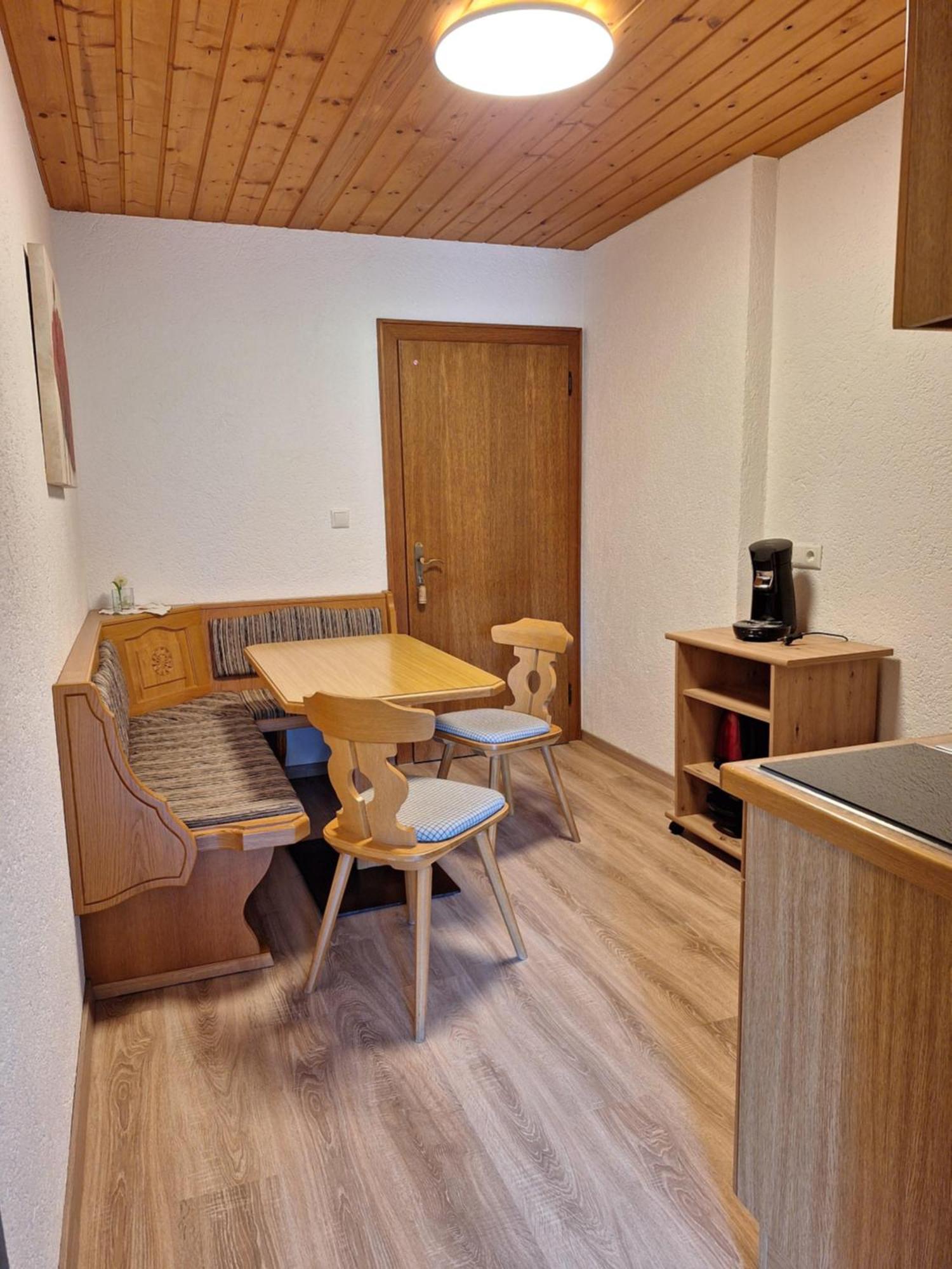 Haus Sprenger Apartment Haeselgehr Exterior photo